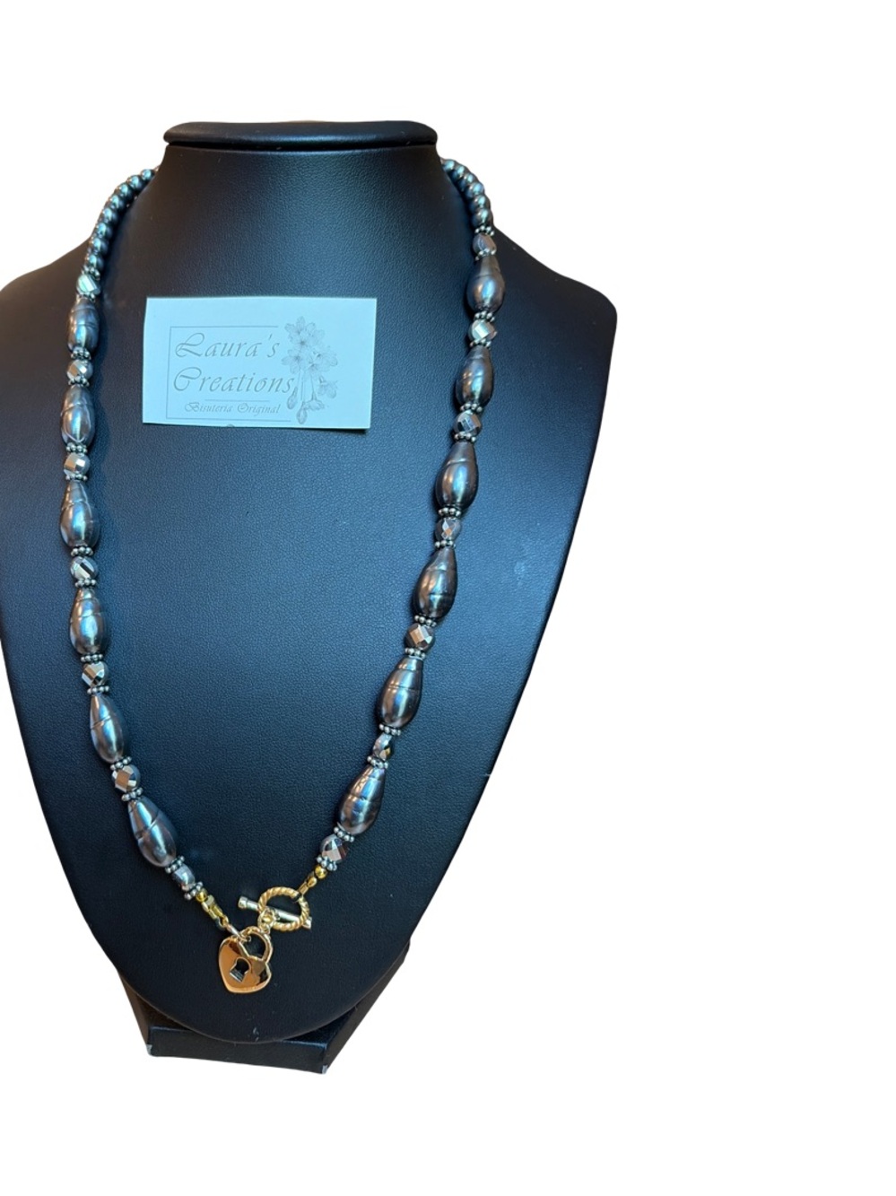 Acrilic Bead Necklace with Gold Toggle Charm